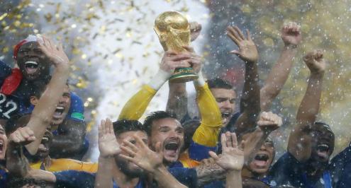 تقرير.. من الكرات الثابتة إلى غرامات الفيفا... أبرز أرقام المونديال الروسي 